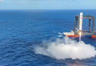 Foguete da China dá “ré no mar” em resposta a Musk por corrida para a Lua