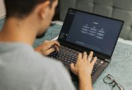 IA não vai substituir humanos no trabalho, defende ex-diretor do Linkedin