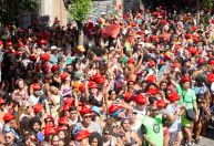 Folia nas ruas: veja destaques do 1º dia de Carnaval ao redor do país