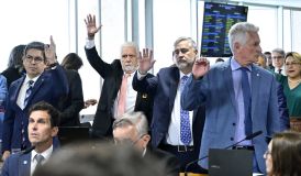 CPMI do INSS aprova quebra de sigilo bancário de filho de Lula