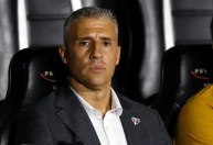 São Paulo anuncia saída do técnico Hernán Crespo
