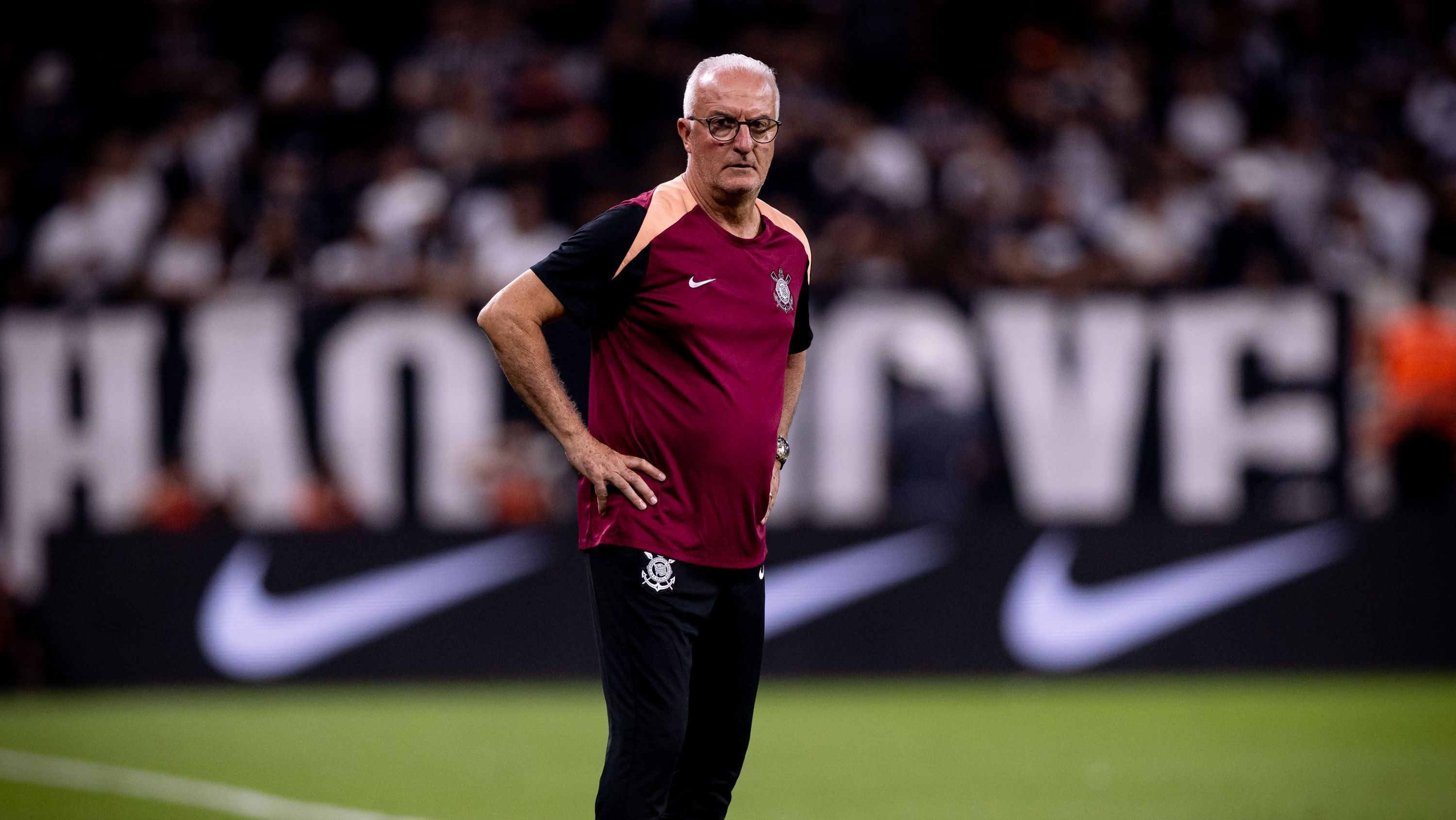 Dorival Jr. em ação pelo Corinthians