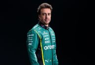 F1: Incerto sobre seu futuro, Alonso se diz motivado para temporada 2026