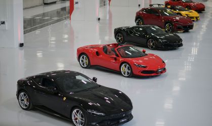Ferrari supera estimativas do 4º tri e prevê crescimento do lucro em 2026