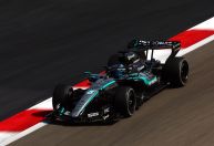 Russell lidera última manhã e encerra primeira rodada de testes da F1 2026