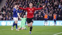Invicto com Carrick, Manchester United vence Everton e abre vantagem no G4