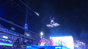 Anac pede esclarecimentos à Portela por drone tripulado durante desfile