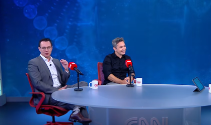 Dr.Kalil: Dormir na posição correta alivia dores na coluna, dizem médicos