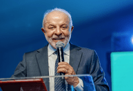 MPE arquiva pedido de apuração sobre desfile de Carnaval sobre Lula