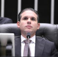 Hugo Motta envia proposta de fim de escala 6x1 à CCJ: "Demanda antiga"
