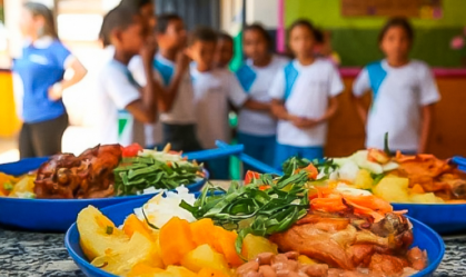 Comissão do Senado aprova proibição de ultraprocessados em escolas