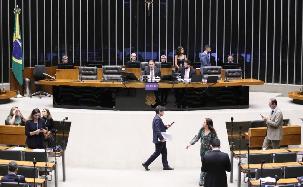 Câmara acelera PL que cria regime especial de tributação para datacenters