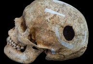 Descoberta macabra na Inglaterra revela mortes horríveis de 1200 anos