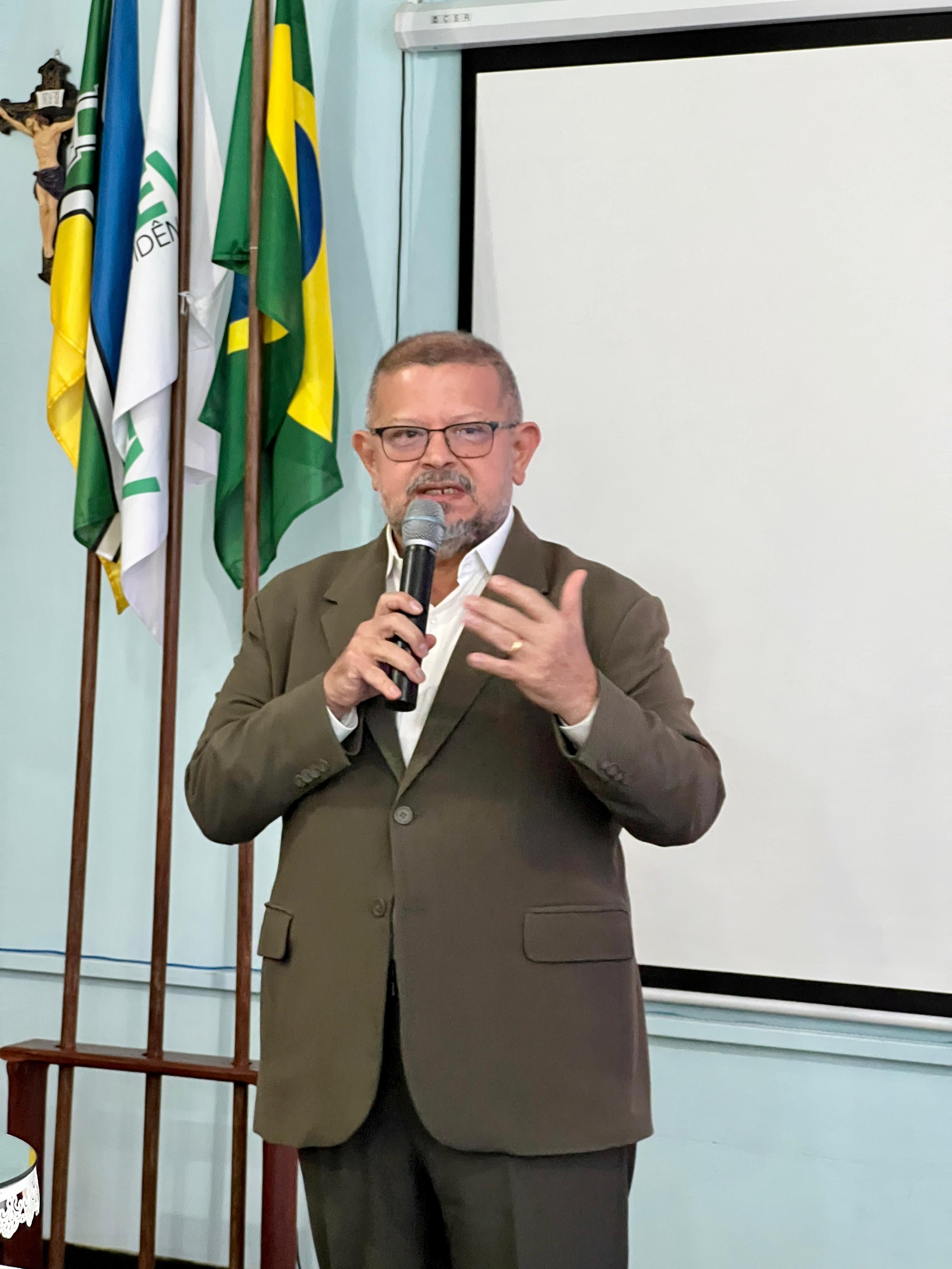 Jocildo Lemos, da Amprev