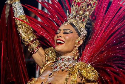 Do barracão da Viradouro a Milão: a criação da fantasia de Juliana Paes