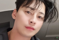 Morre ator sul-coreano Jung Eun-woo após publicação preocupante, diz site