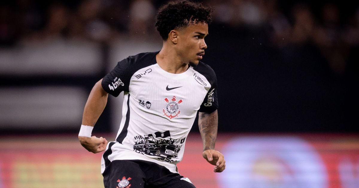 Kaio César reage após lesão e reforça o Corinthians no mata-mata