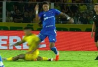 CBF divulga análise do lance de Kenji, do Cruzeiro: "Quebrou a perna"