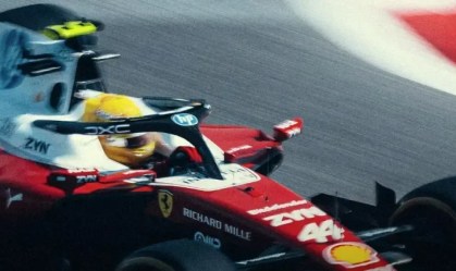 Ferrari surpreende com inovação aerodinâmica durante testes da Fórmula 1