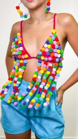 Look confortável para o Carnaval • Reprodução/Pinterest