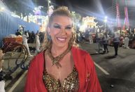 Lore Improta celebra homenagem a mestre Ciça na Viradouro