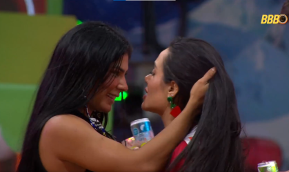 BBB 26: Marciele e Jordana dançam juntas na festa e web reage