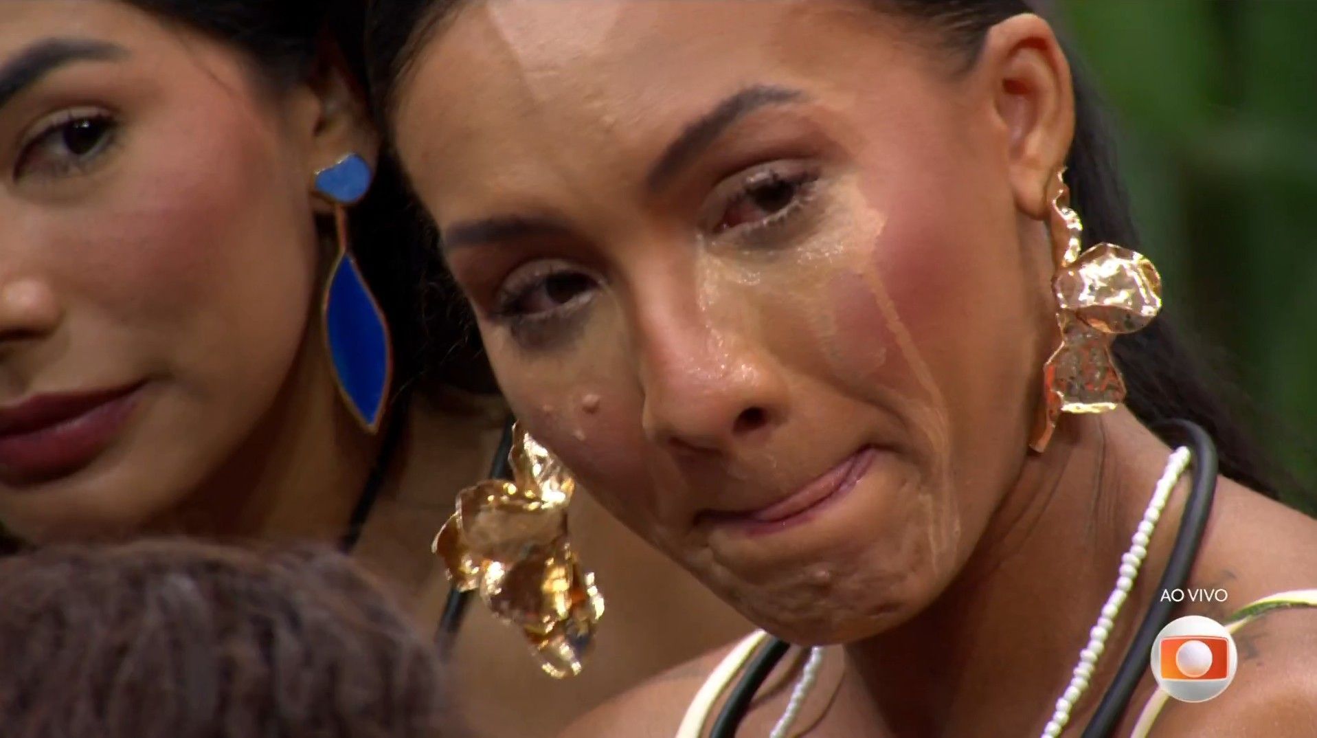 maxiane-maquiagem-borrada