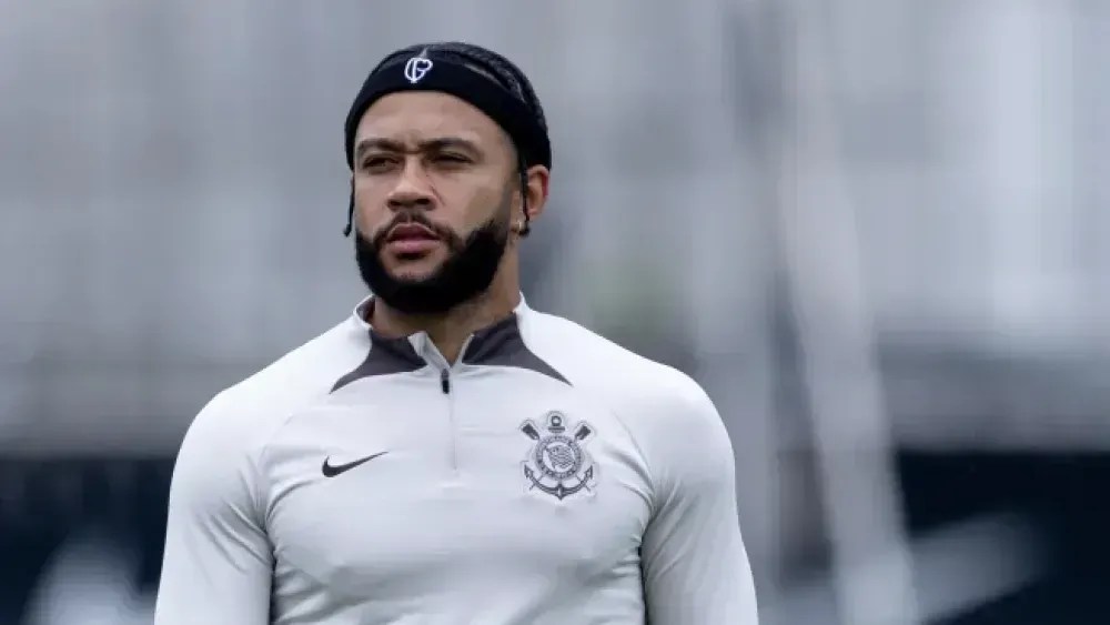 Acordo entre Corinthians e Memphis Depay ainda pode melar; entenda