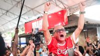 Mestre Ciça comemora título da Viradouro: "O samba venceu"