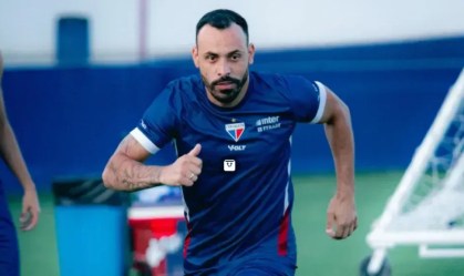 Moisés deixa o Fortaleza para assinar com o Santos.