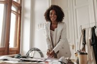 Governo abre 5 mil vagas em empreendedorismo feminino via WhatsApp