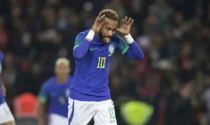 CBF ignora aniversário de Neymar e é "cornetada" por "parça" em anúncio