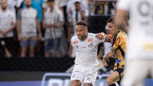 Neymar em jogo contra o Novorizontino pelo Paulistão