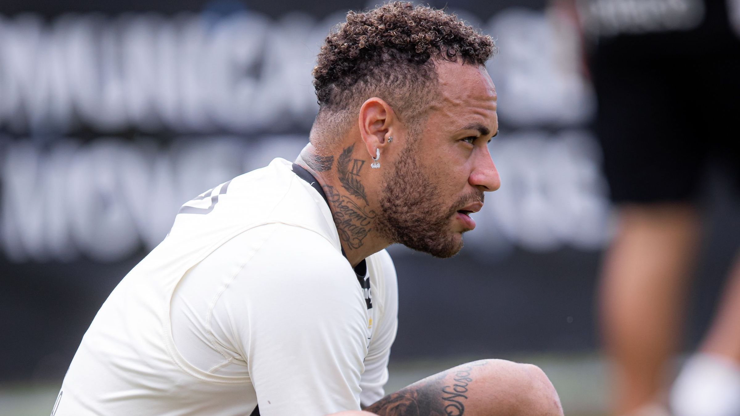 Neymar em treino do Santos