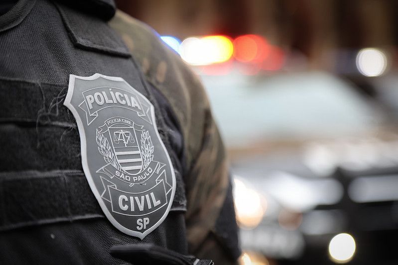 Laboratório clandestino de remédios emagrecedores é interditado em Suzano