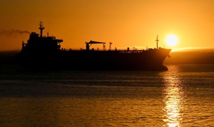 EUA permitirão revenda de petróleo venezuelano a Cuba, diz Tesouro