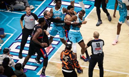 Quatro jogadores são suspensos pela NBA após briga generalizada em quadra