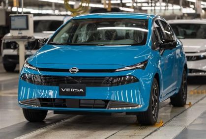 Após flagras, Nissan Versa 2027 inicia produção no México; veja como ficou