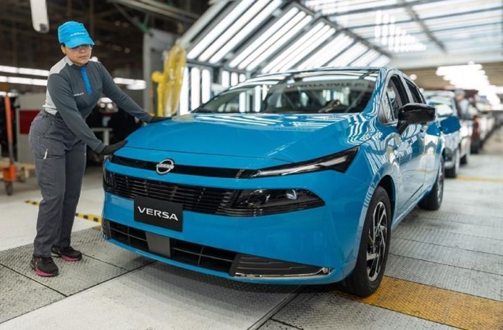 Novo Nissan Versa 2027 • Divulgação