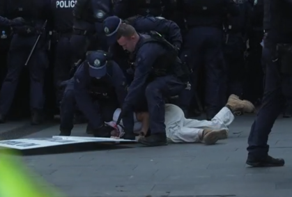 Australianos confrontam polícia em meio à visita do presidente de Israel