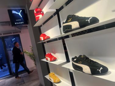 Tênis da Puma em loja da marca em Londres em 23/01/2025
