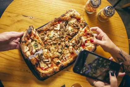 Receita de pizza de funghi: aprenda versão da Da Mooca Pizza Shop