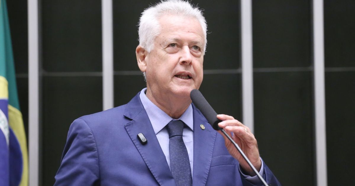 Deputado aciona STF para obrigar Hugo a instalar CPI do Banco Master