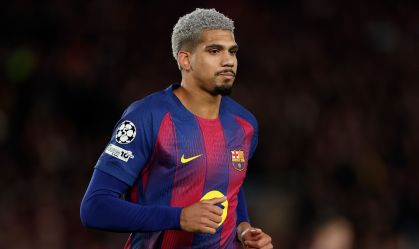 Zagueiro do Barcelona afirma que nunca jogaria no Grêmio; entenda