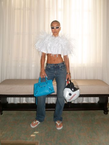 Sabrina Sato usa Balenciaga na apuração do Carnaval do Rio de Janeiro 2026 • Lusca