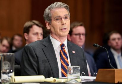 Secretário do Tesouro dos EUA, Scott Bessent, durante audiência no Senado, em Washington, D.C., em 5 de fevereiro de 2026