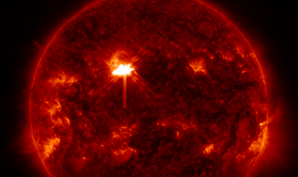 Em três dias, Sol tem 5ª megaerupção em mancha 10 vezes maior que a Terra