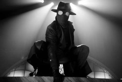 "Spider-Noir" costura suspense de super-heróis com história no estilo noir