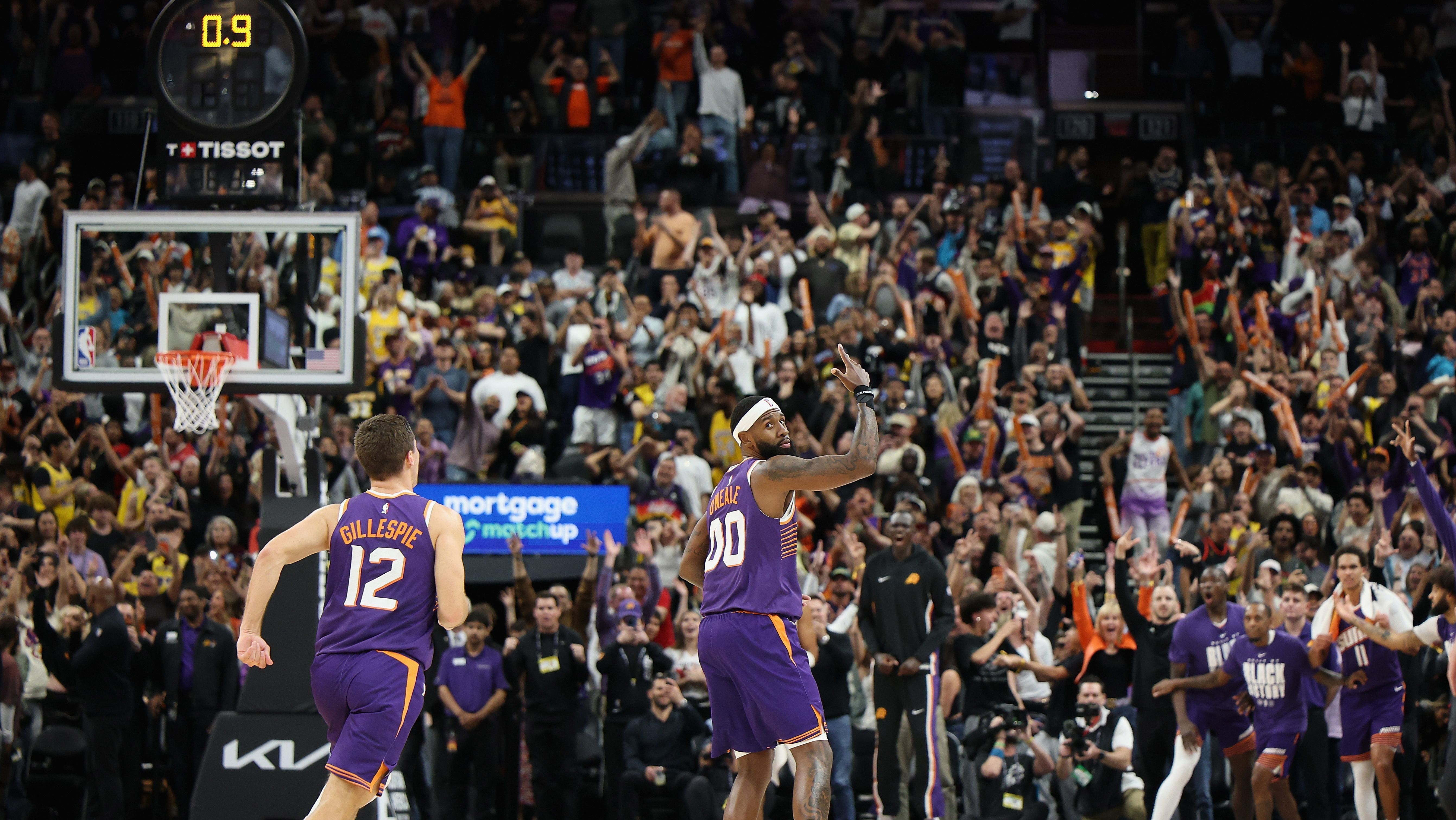 Royce O'Neale fez cesta da vitória contra os Lakers