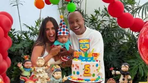 Carol Peixinho e Thiaguinho celebram 5 meses de Bento